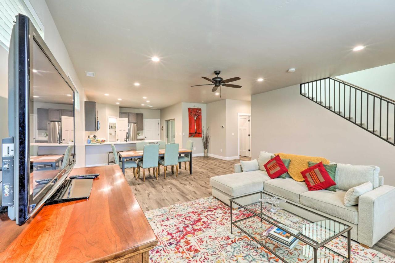 Modern Flagstaff Home, 4 Mi To Downtown! Bagian luar foto