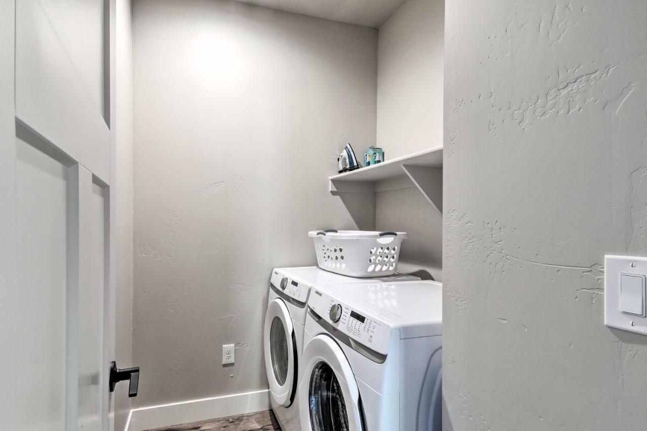 Modern Flagstaff Home, 4 Mi To Downtown! Bagian luar foto