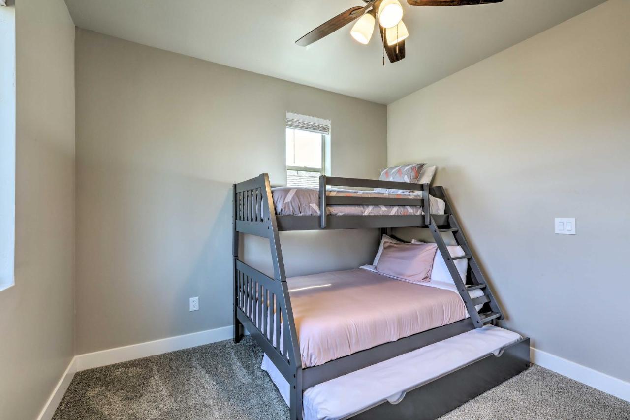 Modern Flagstaff Home, 4 Mi To Downtown! Bagian luar foto